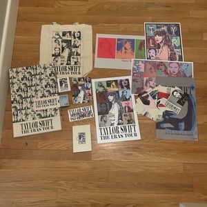 Taylor swift VIP package!!!! (Willing to sell stuff separately)